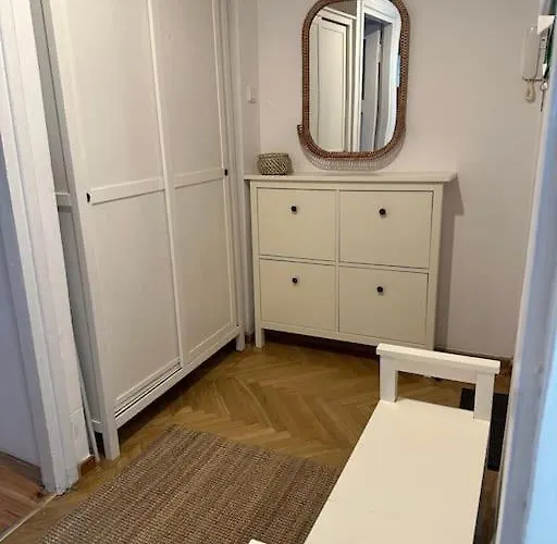 Stary Mokotów, Z Ogródkiem Apartament Warszawa