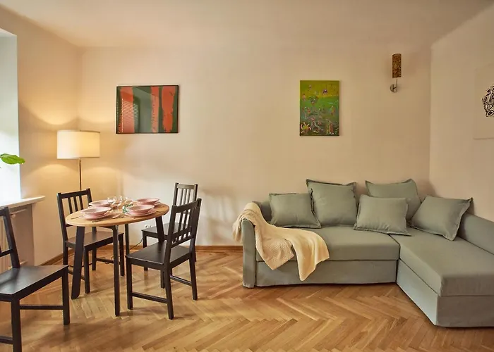 Apartament Stary Mokotów, Z Ogródkiem Warszawa