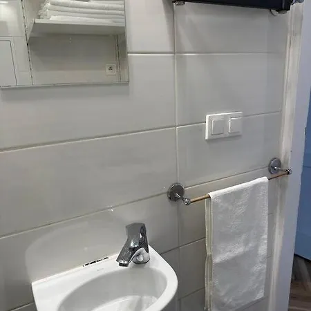 Apartment Stary Mokotow, Z Ogrodkiem *