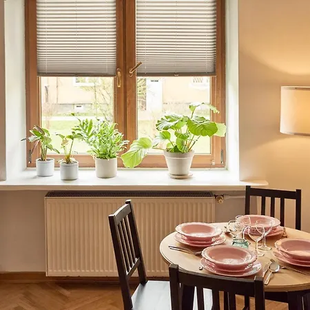 Apartment Stary Mokotow, Z Ogrodkiem Warsaw