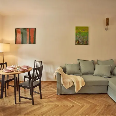 Apartment Stary Mokotow, Z Ogrodkiem Warsaw